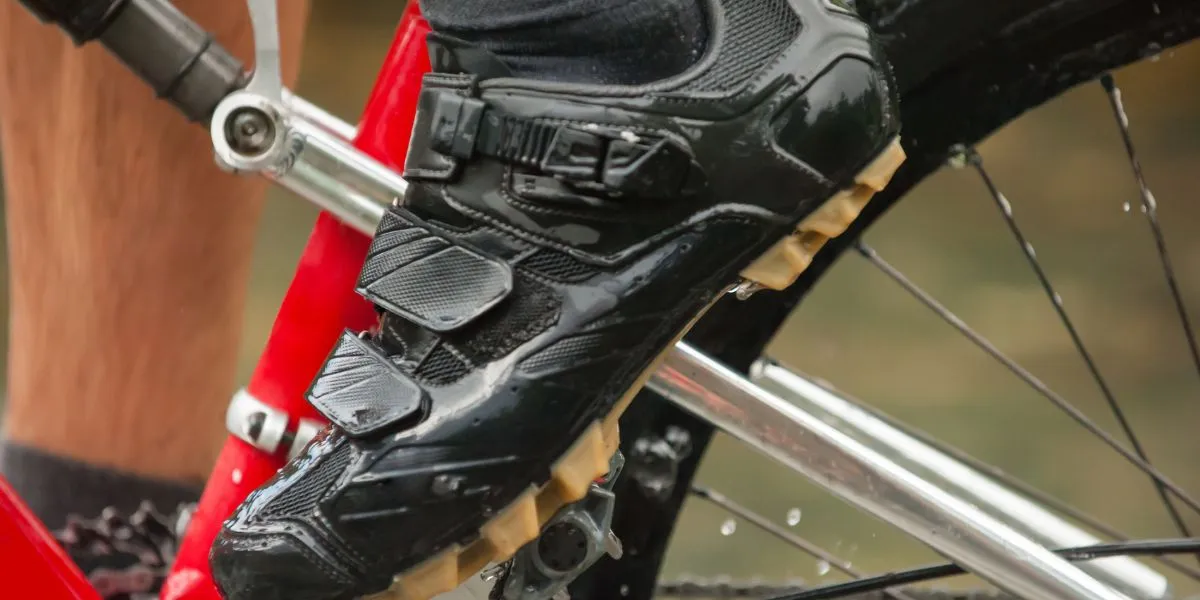 What do mountain bikers wear on their feet